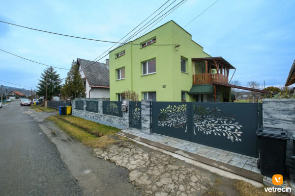 dom_licartovce_2026_27